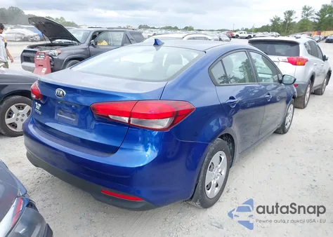 2018 Kia Forte Lx z USA, uszkodzony, nr VIN 3KPFK4A77JE254806